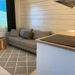 Ihana Asunto - The Nest With Sauna In Daire